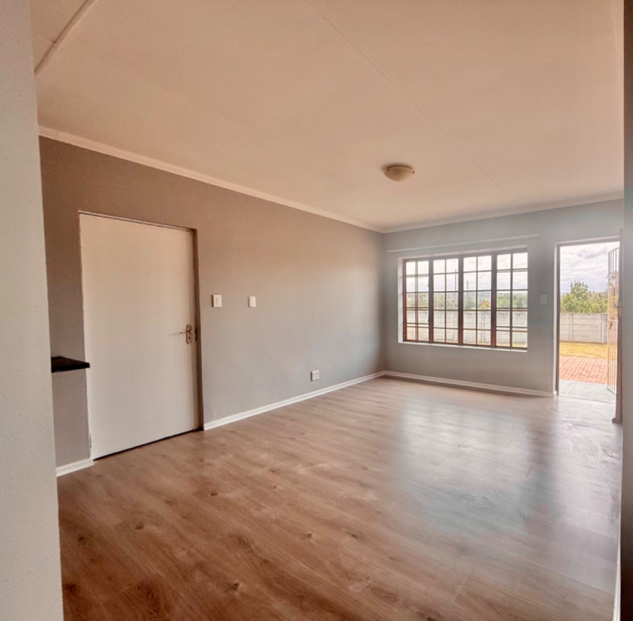 2 Bedroom Property for Sale in Manor Heights Eastern Cape